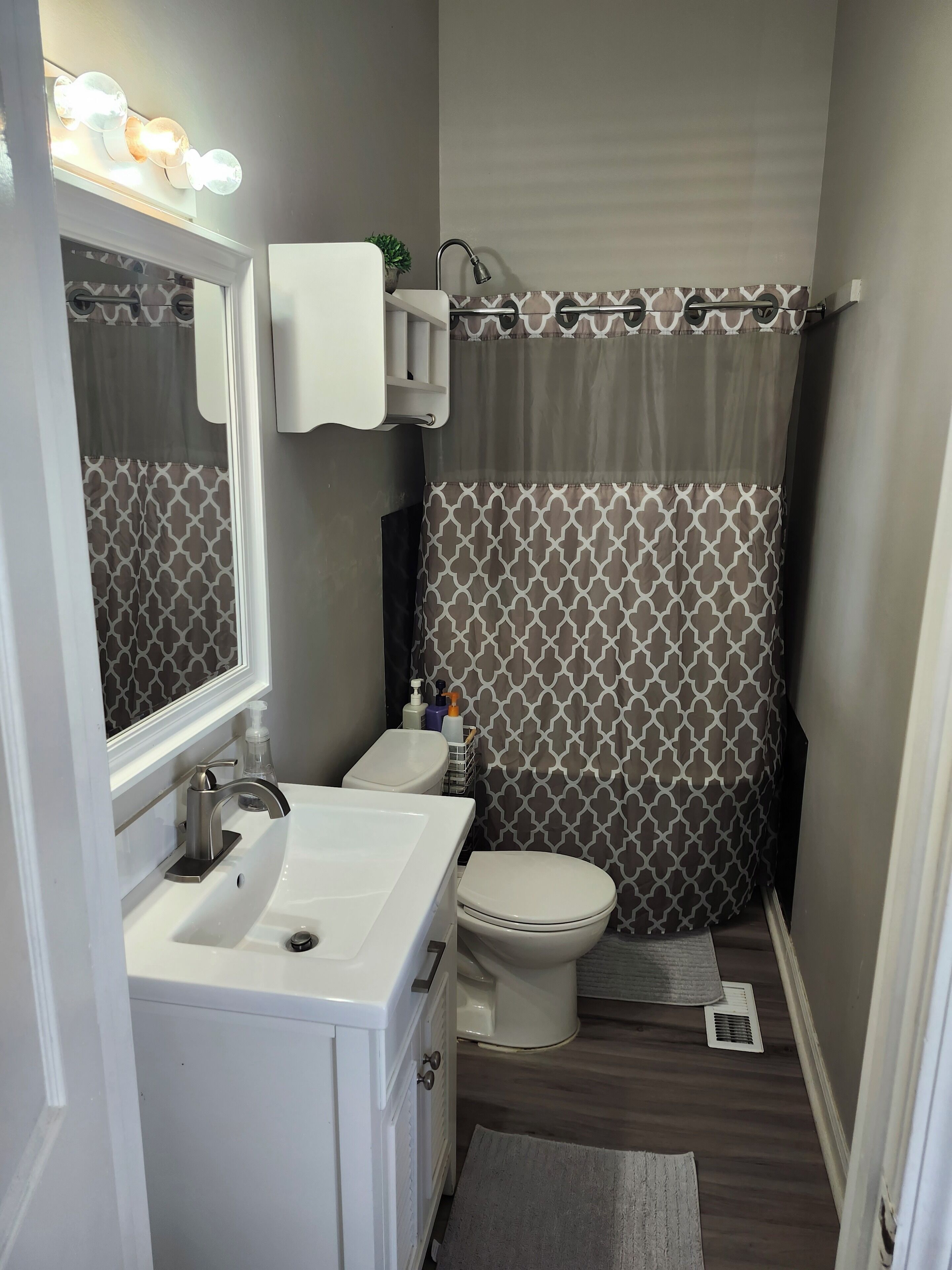 Hårtørrer, håndklæder, Sæbe, Shampoo