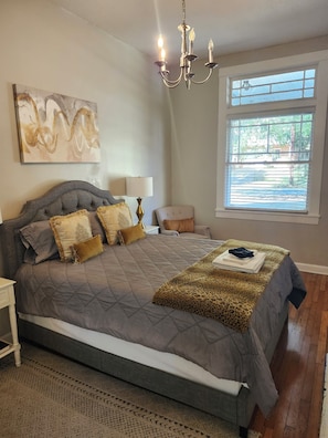 2 chambres, fer et planche Ă  repasser, Wi-Fi gratuit, draps fournis