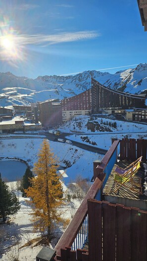 Property grounds - South-facing, Ski-IN/OUT ❘ Arc 2000 ❘ Le Varet (Bourg-Saint-Maurice)