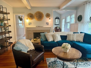 Älytelevisio, kirjoja