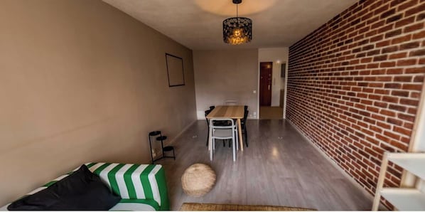 Apartment | Bahagian dalam