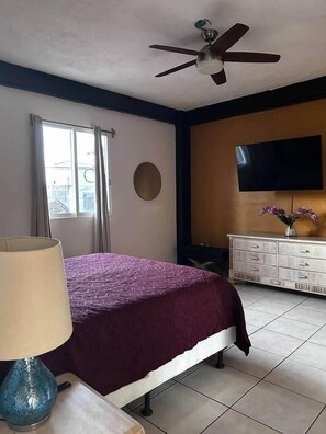6 Schlafzimmer, kostenloses WLAN, Bettwäsche