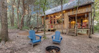 Cabin on 7 Acres with a Pond! In charming Ben Wheeler. Near-Canton-Tyler