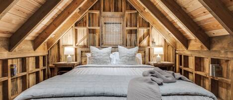 2 bedrooms, internet, bed sheets