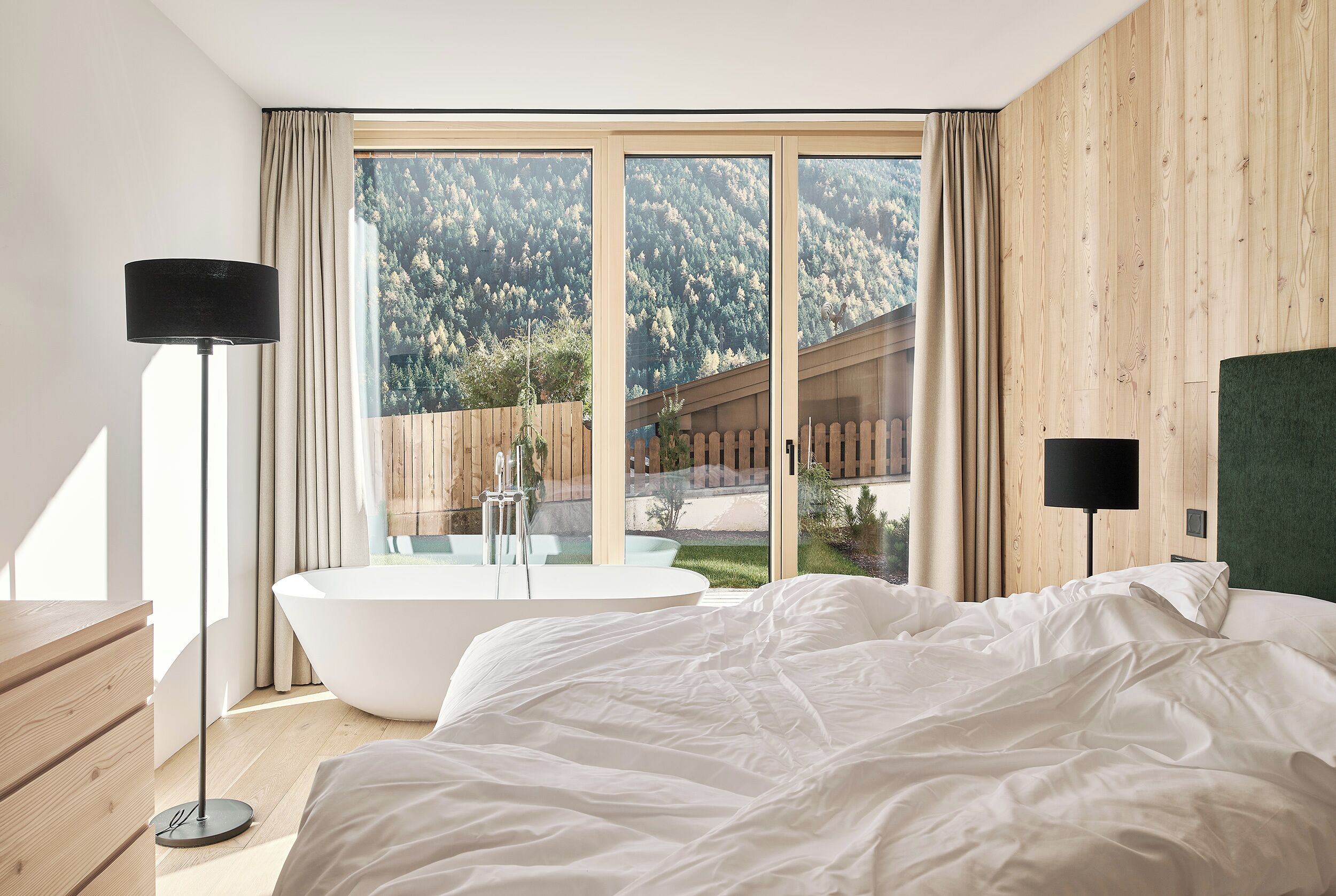 Superior Apartment, Balcony, Mountain View | Frette Italian sheets, premium bedding, in-room safe, blackout curtains