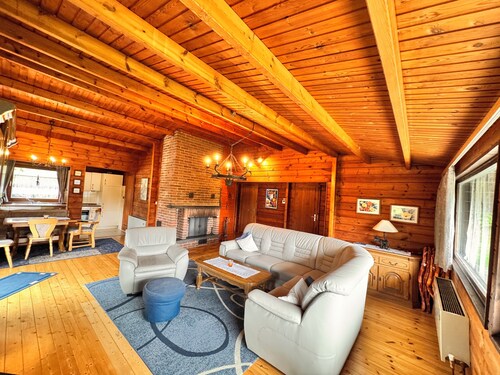 Finnish log cabin in the heart of the Vulkaneifel. Pet friendly!