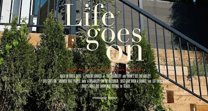 Roger & May's Cabin in Vancouver