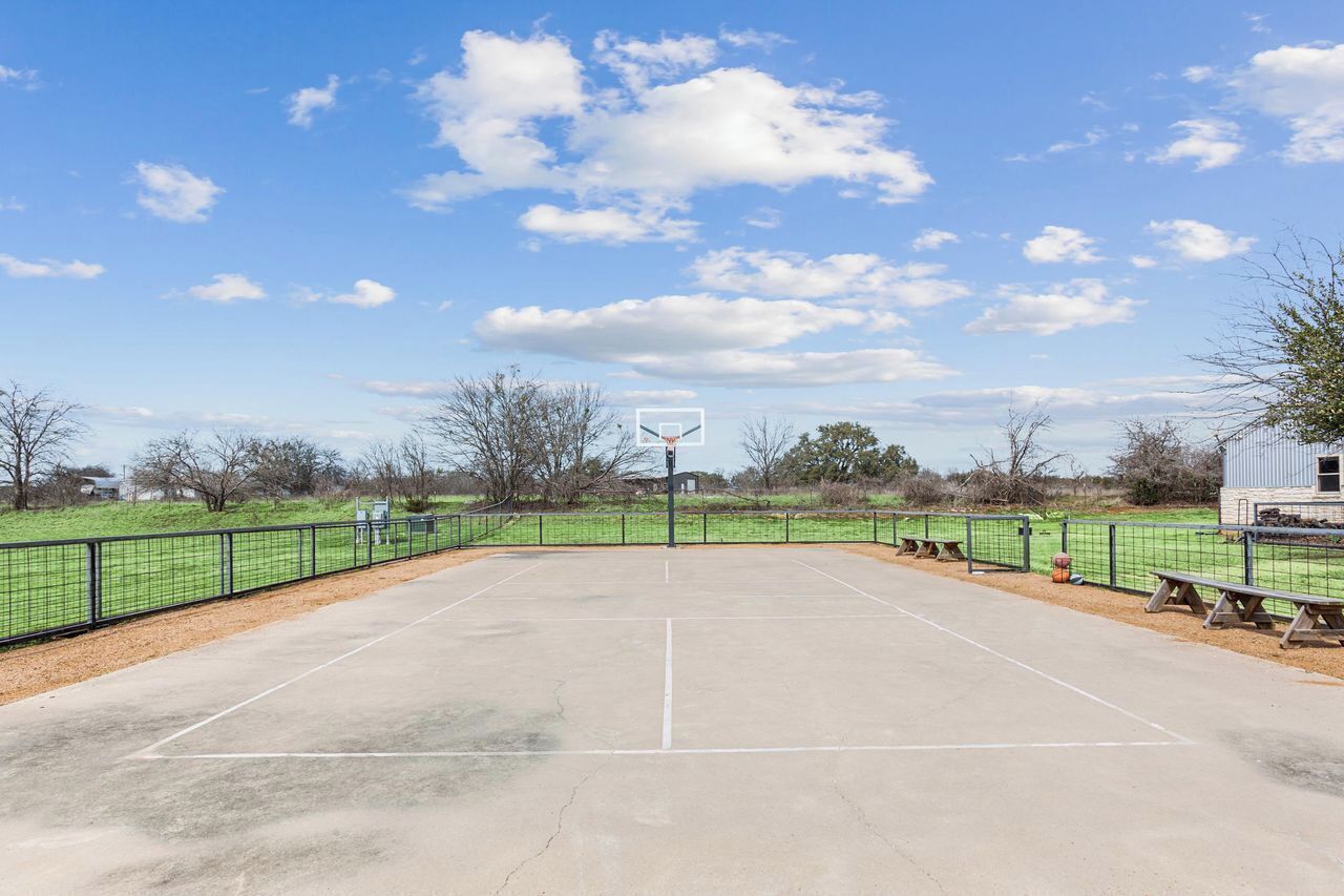 Terrain de sport