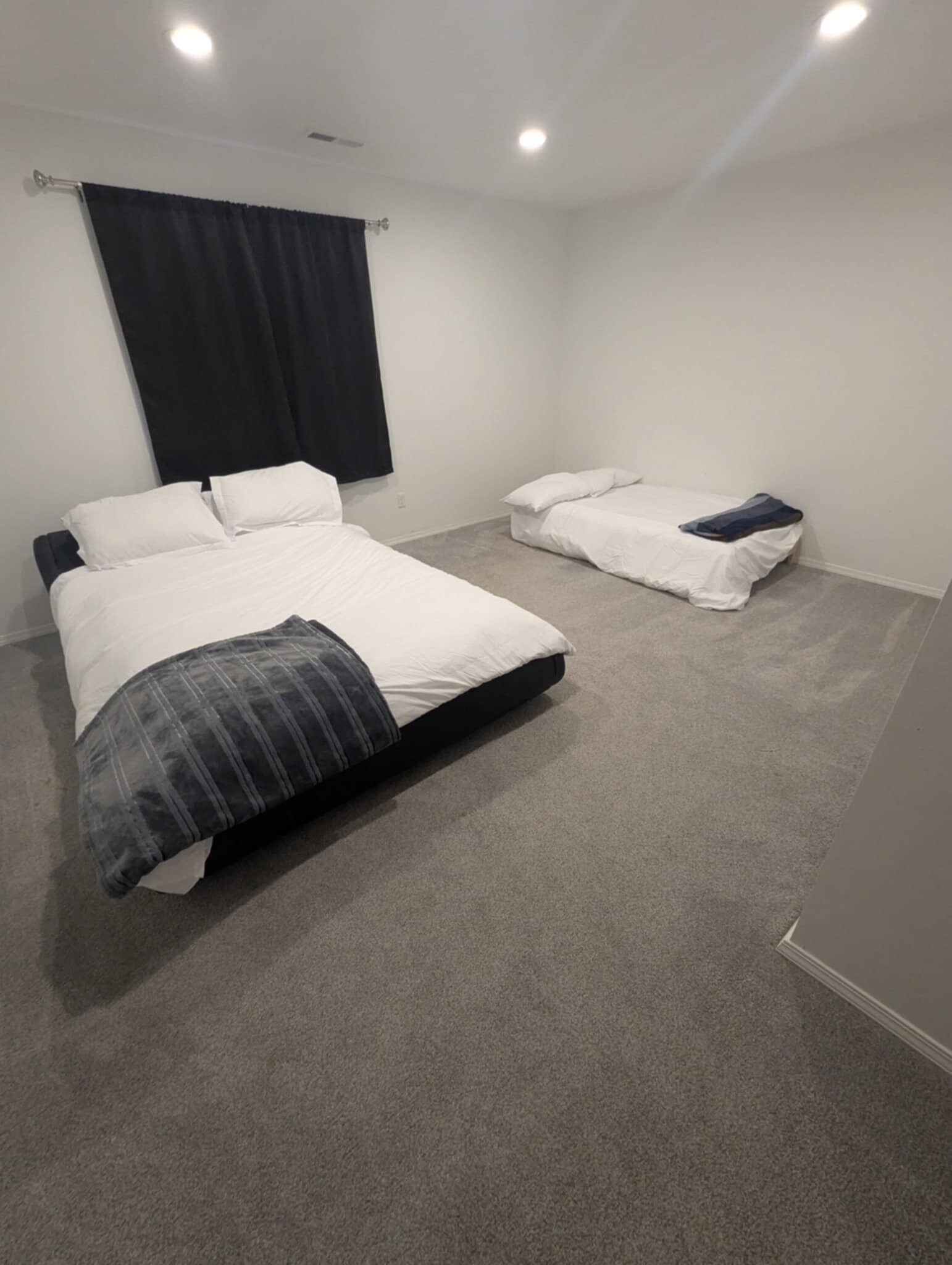 6 Schlafzimmer, Bügeleisen/Bügelbrett, Internetzugang, Bettwäsche