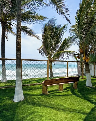 Casa Azul 3-bedroom beach front with
AC in Playa El Pimental