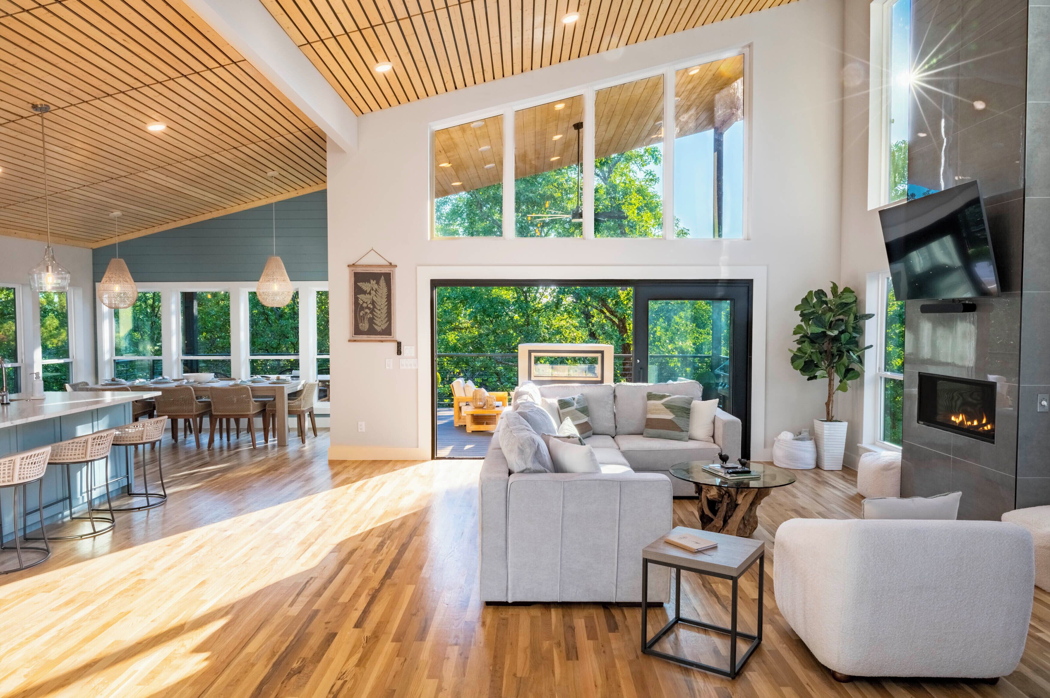 Smart TV, fireplace, video games