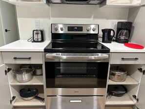 Microwave, oven, stovetop, dishwasher