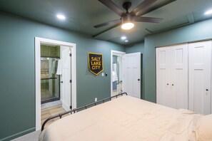 1 bedroom, WiFi, bed sheets