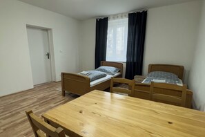 1 bedroom, WiFi, bed sheets