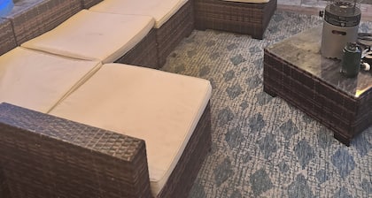 Prime Southwest Charlotte House Located Near Charlotte Premium Outlets