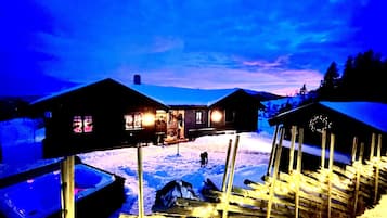 المنشأة من الخارج