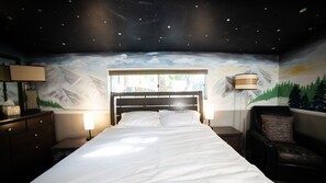 3 habitaciones, tabla de planchar con plancha, wifi y ropa de cama