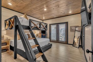 6 室のベッドルーム、アイロン / アイロン台、WiFi、ベッドシーツ