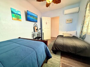 2 bedrooms, desk, iron/ironing board, travel cot