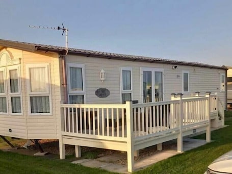 Exterior. The Chase - Holiday Accommodation 21863