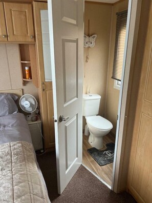 2 間臥室、獨特裝潢、布置獨特、免費無線上網