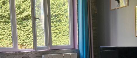 1 chambre, bureau, lit parapluie, Wi-Fi gratuit
