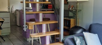 Charming 1-bedroom house in beautiful Honguemare-Guenouville with AC