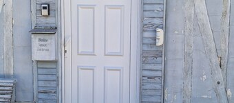 Charming 1-bedroom house in beautiful Honguemare-Guenouville with AC