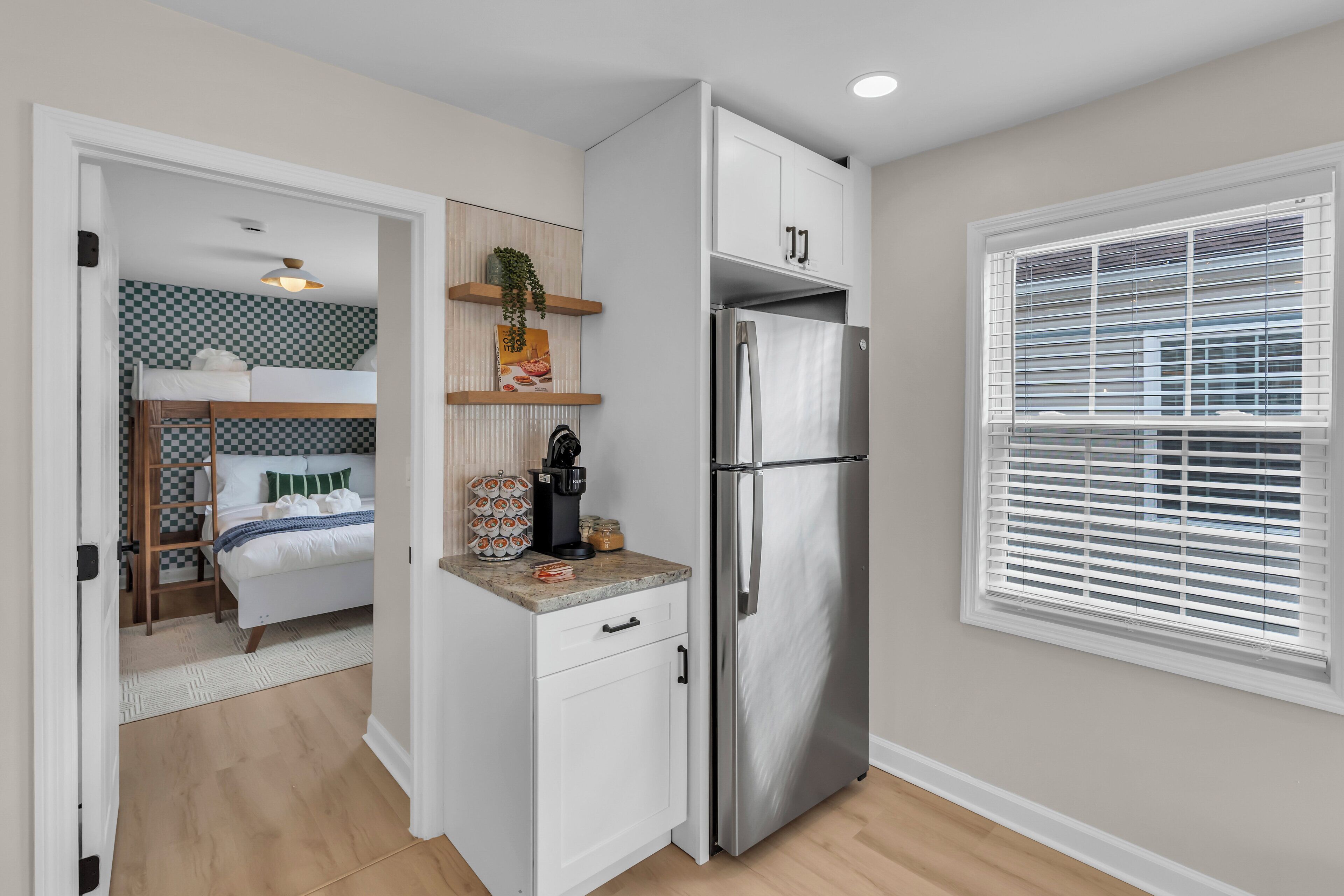 2 habitaciones, tabla de planchar con plancha y wifi gratis 