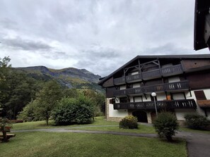 Esterni