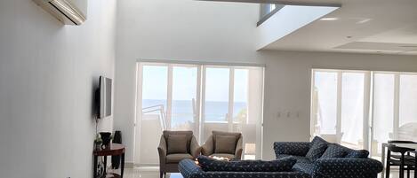 تلفزيون ذكي