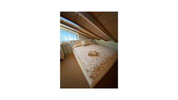 2 dormitorios, tabla de planchar con plancha, wifi y ropa de cama