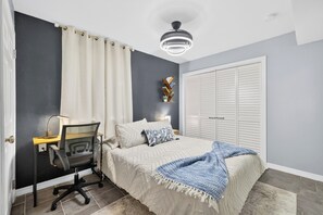 1 bedroom, iron/ironing board, WiFi, bed sheets