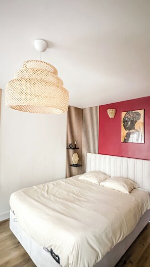 1 bedroom, iron/ironing board, bed sheets