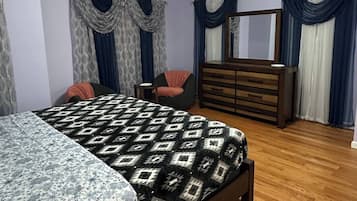 Iron/ironing board, free WiFi, bed sheets