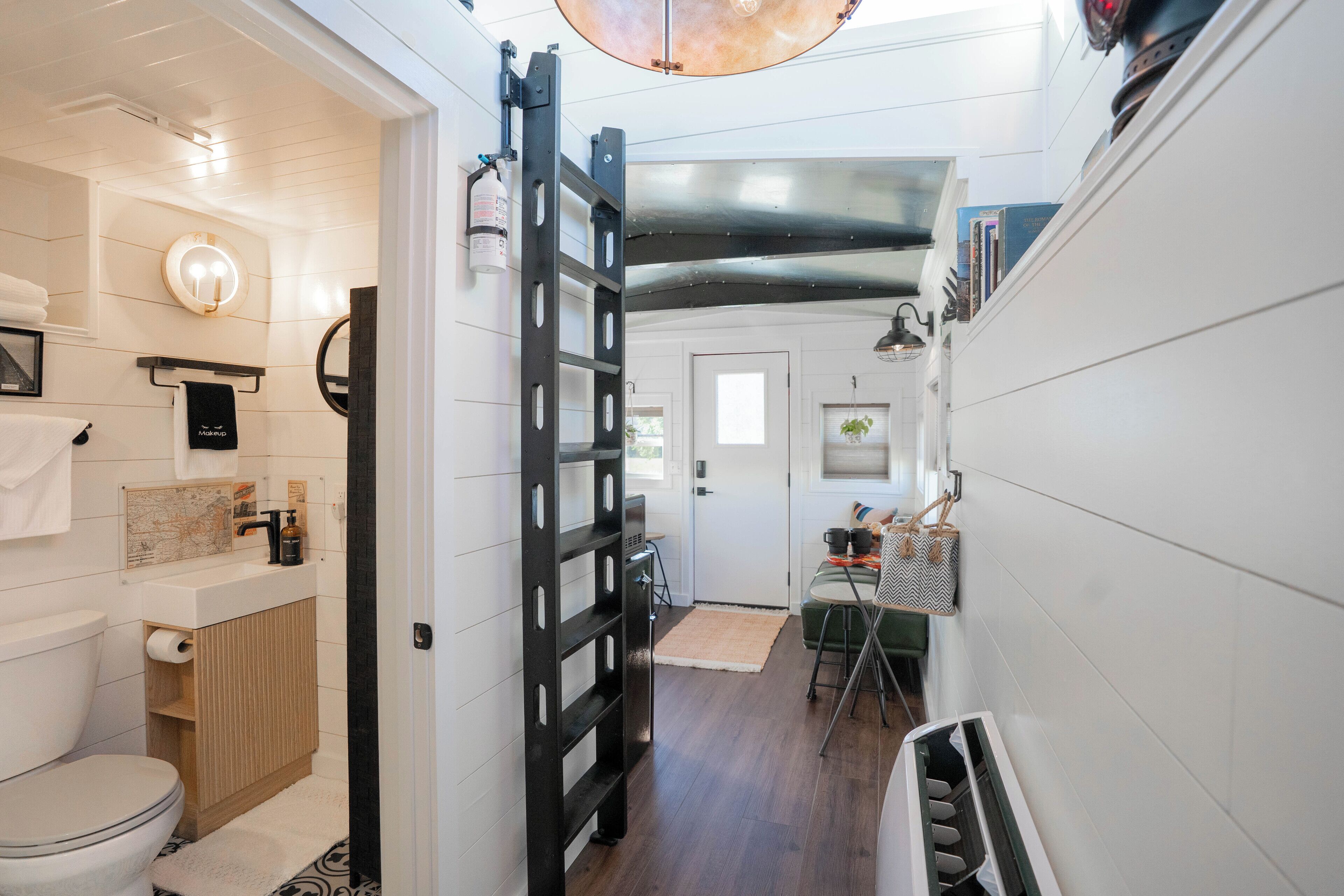 風筒、提供毛巾、番梘、廁紙