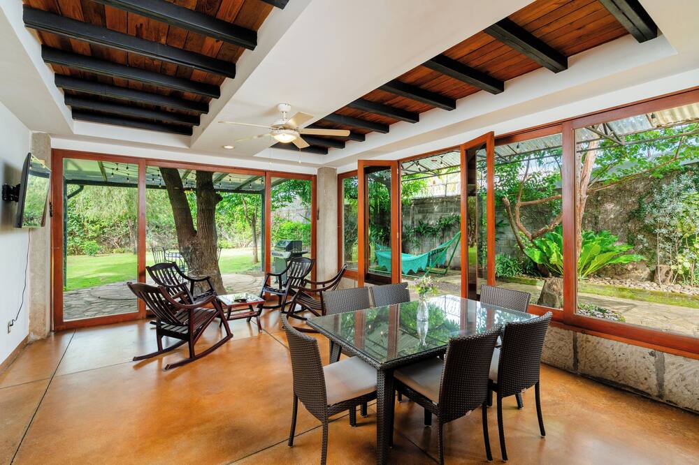 Casa Milo