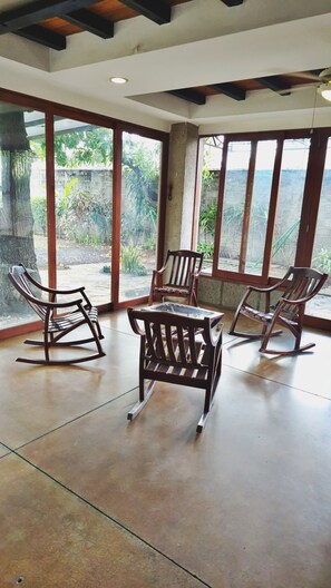 House, Garden View | Living area