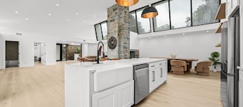 Luxury 6BR Contemporary Retreat with Pool, Gym & Dual Balconies – Near NYC