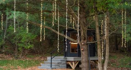 Finger Lakes Luxury Couples Retreat with Sauna, Hot tub and Cold Plunge
