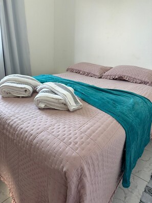 1 bedroom, iron/ironing board, WiFi, bed sheets