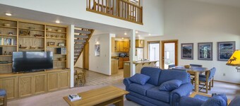 Maury Mtn 36 - Cozy! Hot Tub, SHARC Passes