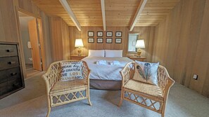 4 bedrooms, iron/ironing board, internet