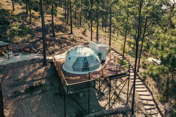 Tienda de lujo, 1 cama de matrimonio, baño privado, vistas a la montaña | Terraza o patio