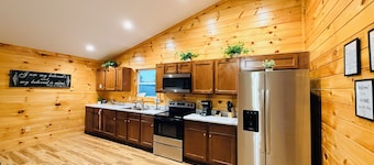 The Lodge              Lake Retreat – Family-Friendly  with Private River Access