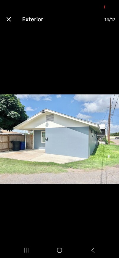 COMFORTABE, COZY, REMODELDED 2 BR, CENTRAL AC, DOWNTOWN MCALLEN, TX. 2ND/BUS 83.