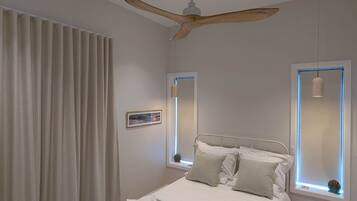 2 bedrooms, iron/ironing board, travel crib, free WiFi