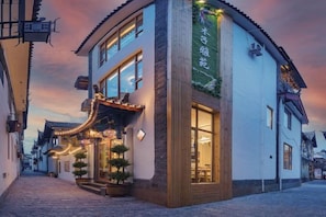 Exterior - Lijiang Muzi Yayuan homestay designer net red view beauty hotel (Ancient City Branch) (Lijiang)