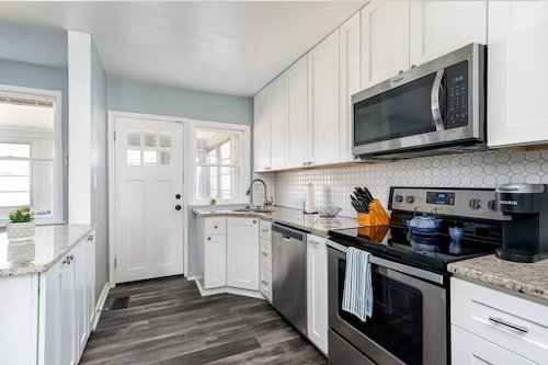 3BR home near Heritage Park