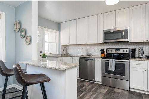 3BR home near Heritage Park